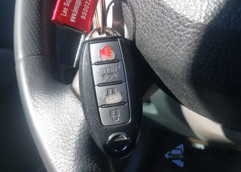 2010 Nissan Altima 2.5 z USA, uszkodzony, nr VIN 1N4AL2AP5AC192394